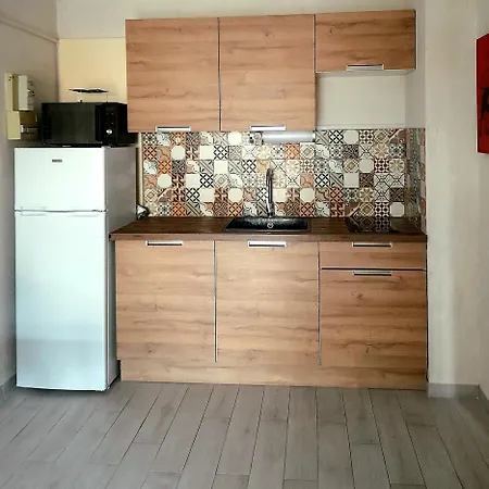 Apartment Climatise 200 M Parking *