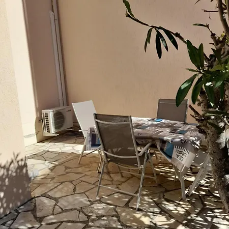 Διαμέρισμα Climatise 200 M Parking Σετ