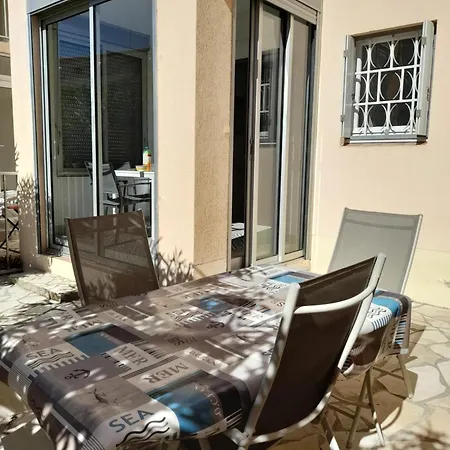 Climatise 200 M Parking Διαμέρισμα *